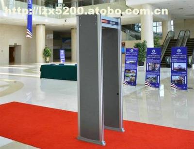 易新EN-b620高灵敏安检门 技术革新与安全保障的行业标杆